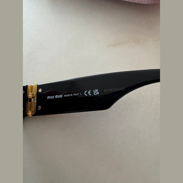 מיו מיו חתוליות מסגרת עבה