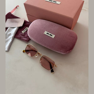 מיו מיו מלבן