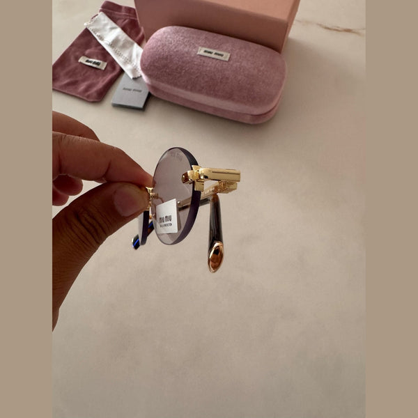 מיו מיו אובל