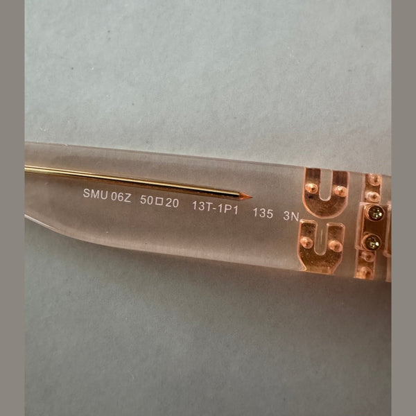 מיו מיו משקפי שמש