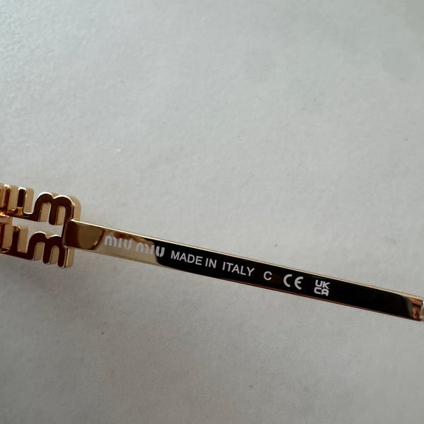 מיו מיו משקפי שמש