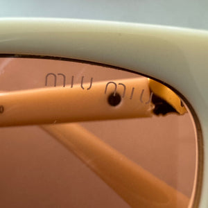 מיו מיו חתוליות מסגרת