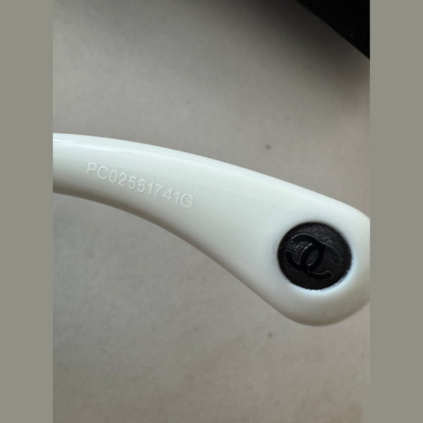 משקפי שמש CHANEL