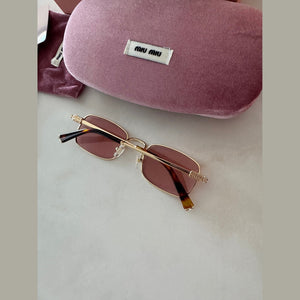 מיו מיו מלבן