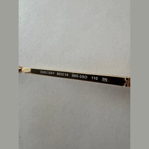 מיו מיו מסך רחב