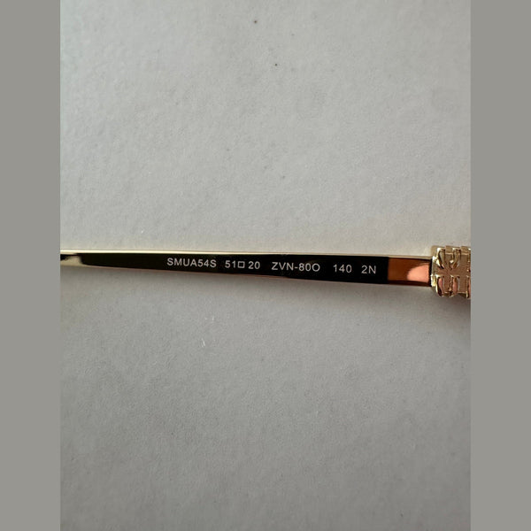 מיו מיו אובל