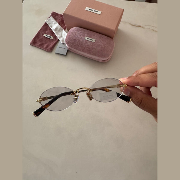 מיו מיו אובל