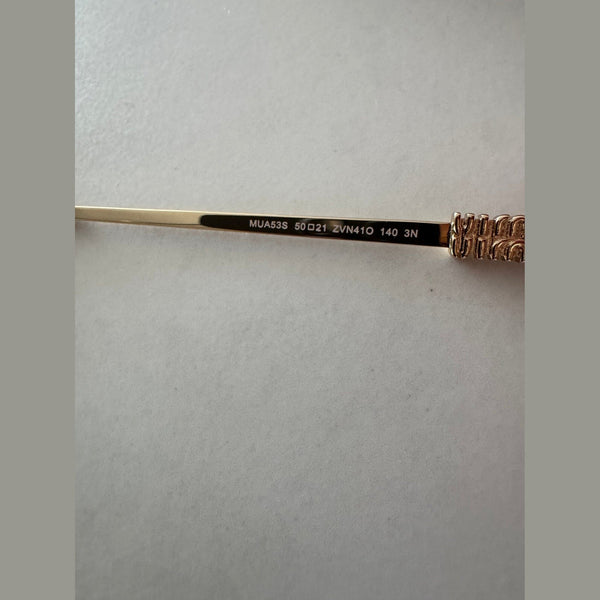 מיו מיו מלבן