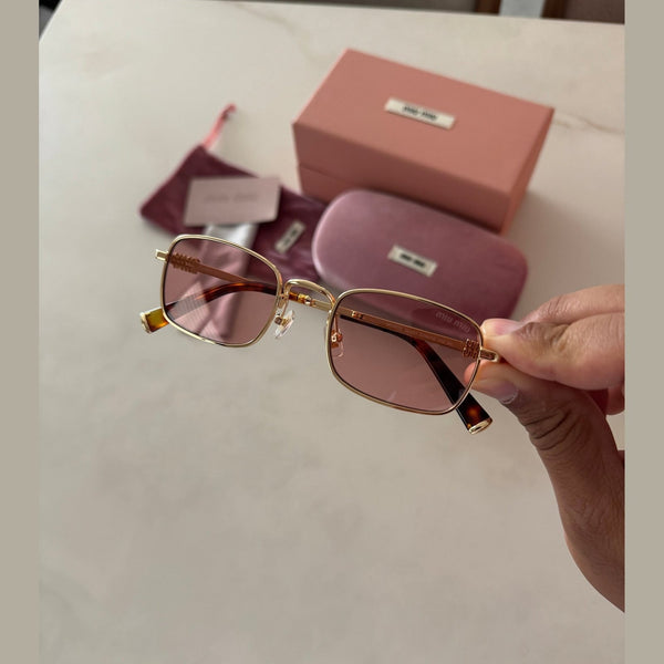 מיו מיו מלבן