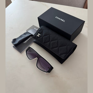 משקפי שמש CHANEL שחור לבן