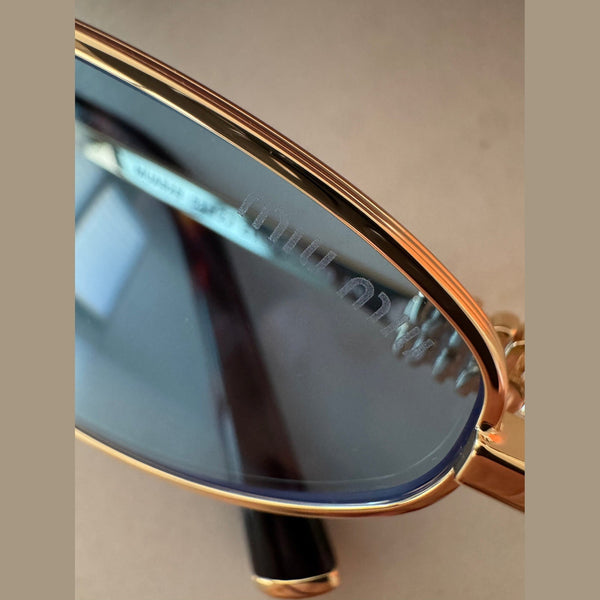 מיו מיו משקפי שמש