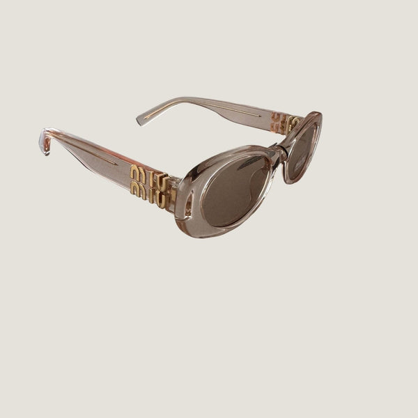 מיו מיו משקפי שמש