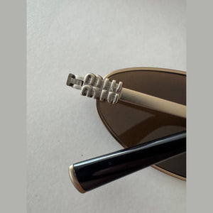 מיו מיו משקפי שמש