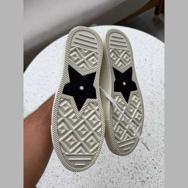 DIOR sneakers במלאי