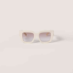 מיו מיו מסגרת עבה