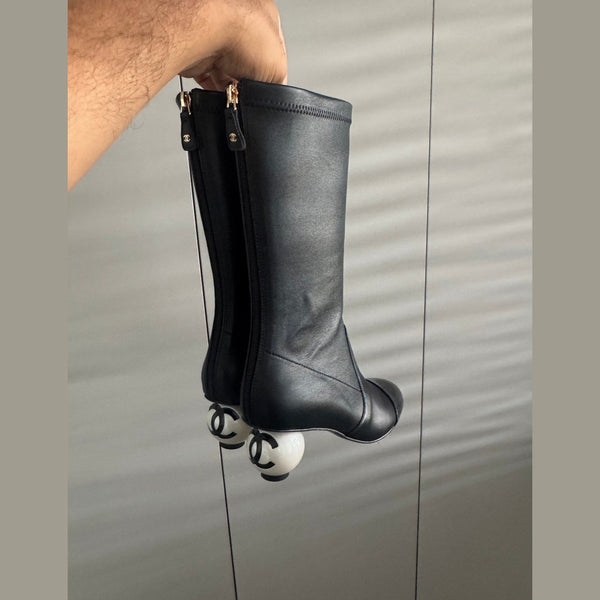 CHANEL Boots מלאי