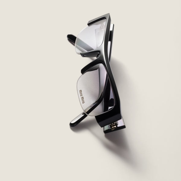 מיו מיו חתולי מסגרת - סגנון נצחי ועיצוב עמיד